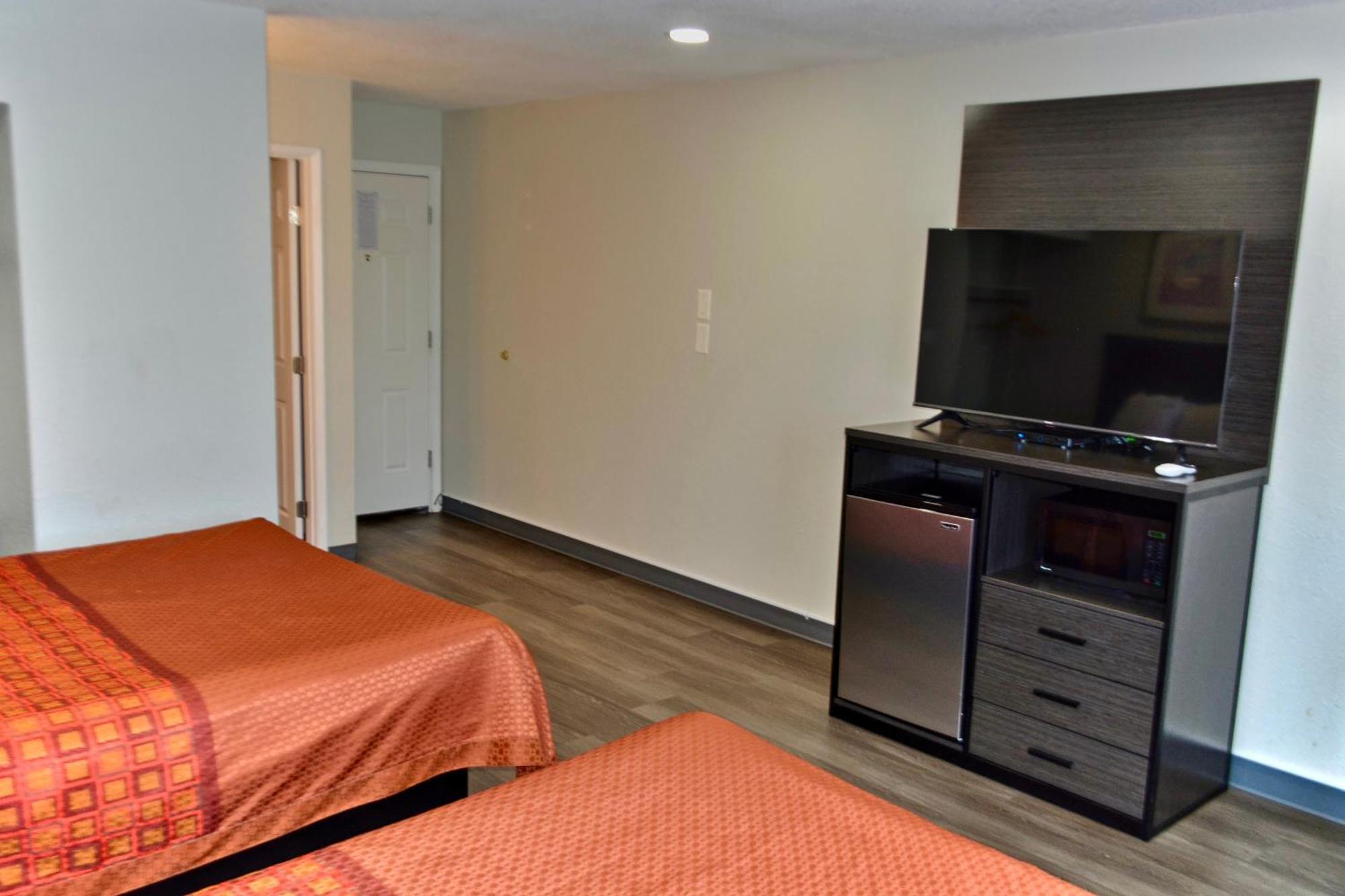 Maverick Motel - Modern Renovated Motel Klamath Falls Exterior photo