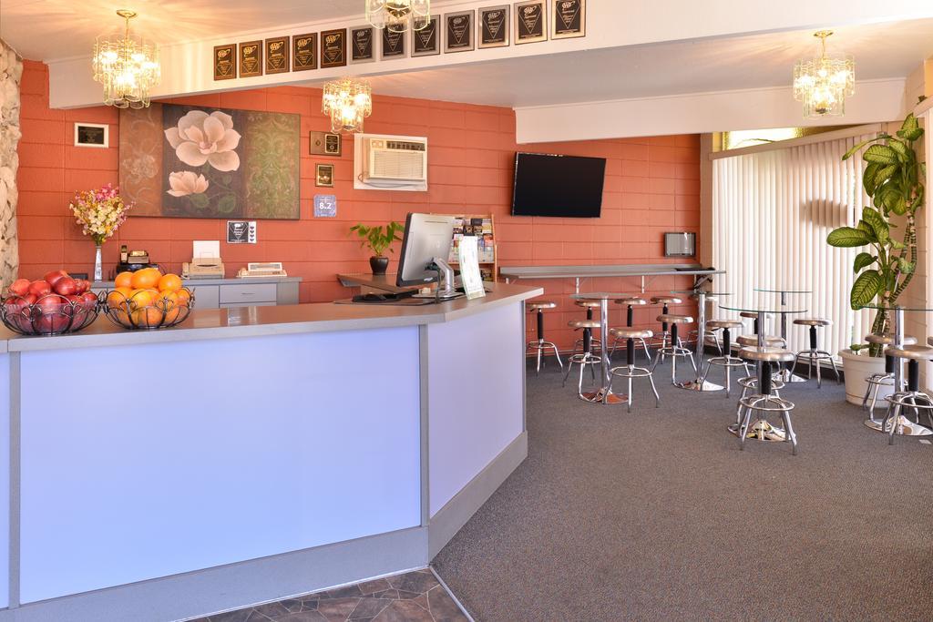 Maverick Motel - Modern Renovated Motel Klamath Falls Exterior photo