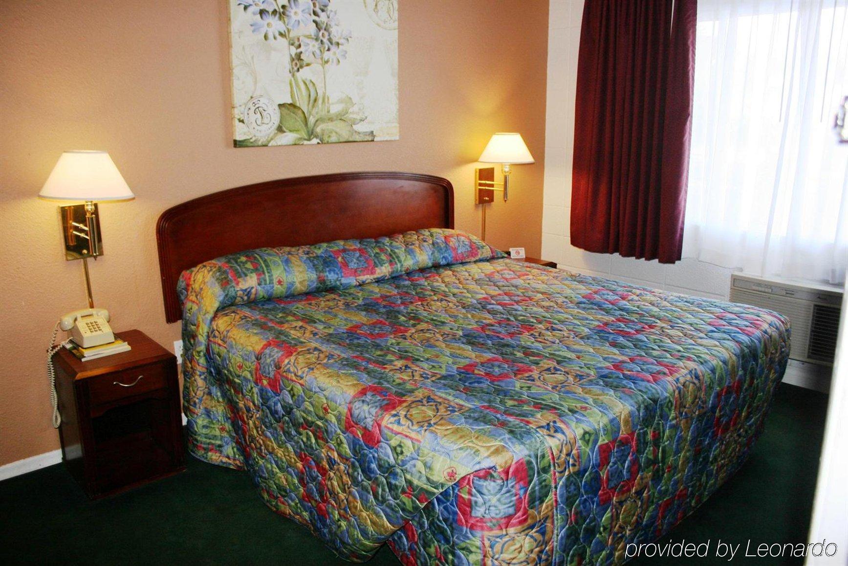Maverick Motel - Modern Renovated Motel Klamath Falls Exterior photo